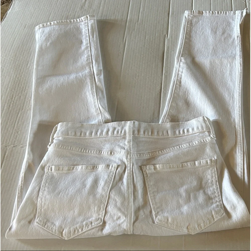 GAP Women’s White Straight Leg Petite - Picture 6 of 6